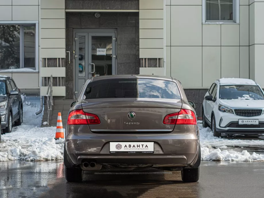 Skoda Superb 2010