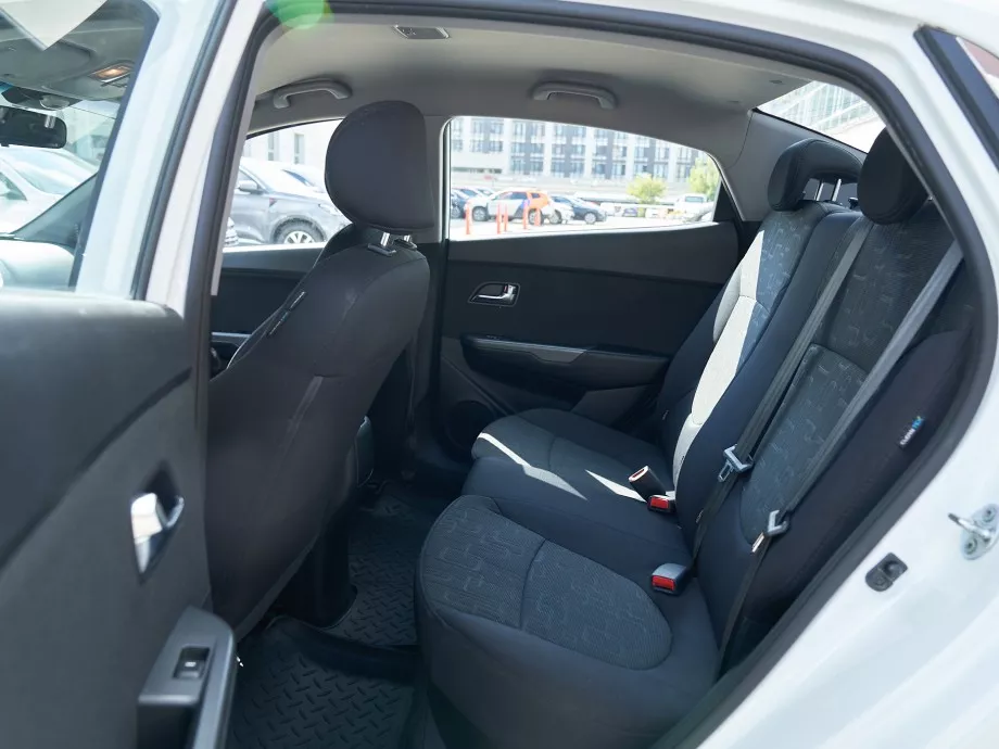 KIA Rio 2015