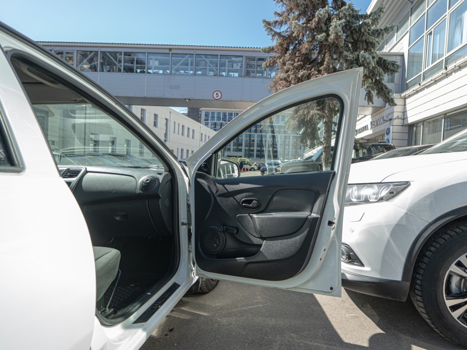 Renault Logan 2018