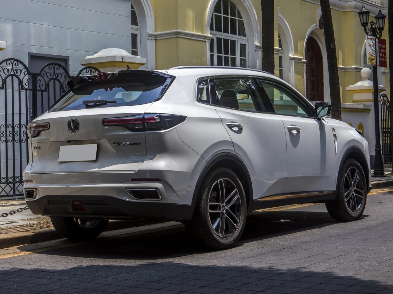 Changan UNI-S