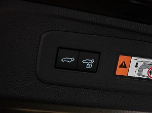 Toyota Land Cruiser Prado VX-L 2.4 AT