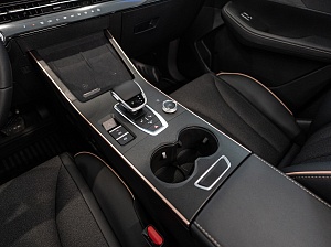Omoda C5 Актив 1.5 CVT