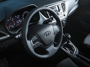 Hyundai Solaris Active Plus 1.6 AT