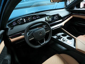 Changan UNI-V Люкс 1.5 AMT