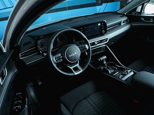 Kia K5 Classic 2.0 AT