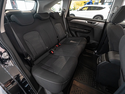 Haval M6 Optimum 2026 1.5 AMT Black