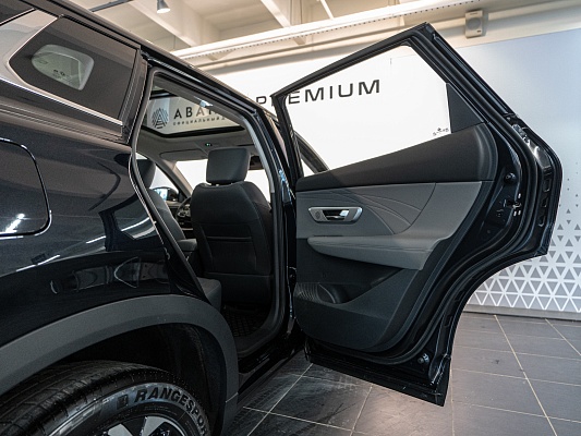 Dongfeng Huge Executive 1.5 AMT Black