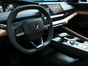 Changan UNI-V Люкс 1.5 AMT