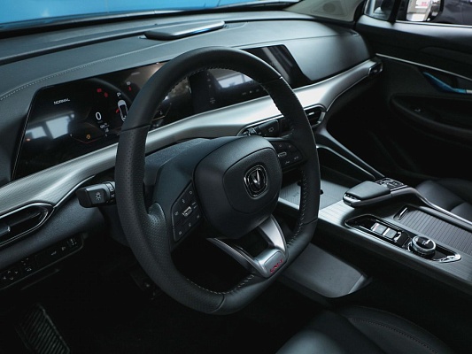 Changan UNI-T Tech 1.5 AMT Grey
