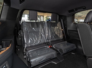 Toyota Land Cruiser 300 ZX (7 мест) 3.4 AT