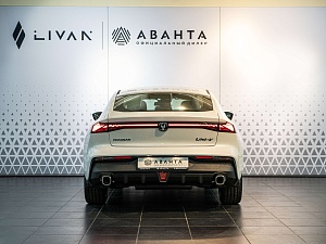 Changan UNI-V Люкс 1.5 AMT