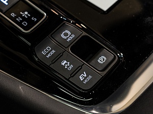 Toyota Alphard Executive Lounge 2.5 CVT