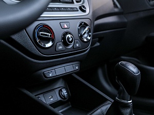 Hyundai Solaris Active Plus 1.6 MT