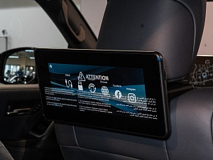 Toyota Land Cruiser 300 ZX (7 мест) 3.4 AT